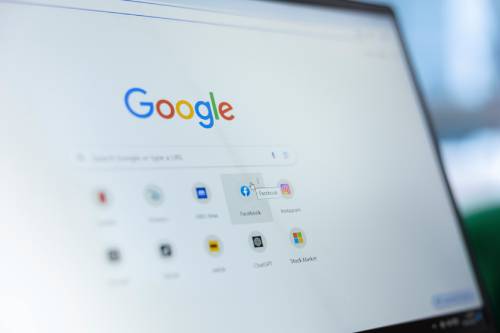 Chrome czy Firefox. Która przeglądarka jest lepsza?